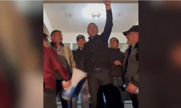 Член молодежного союза АРФД Герасим Варданян освобожден из зала суда (видео)